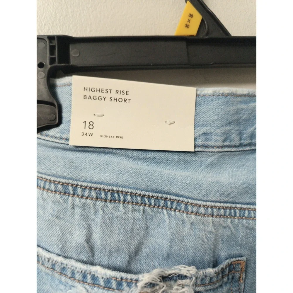 American Eagle Stretch Highest Rise Baggy LIGHT Denim Jean Shorts SIZE 18/34 NEW